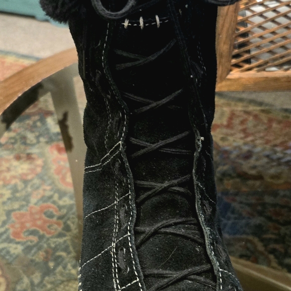 Columbia Women's Winter Transit Mid Boot - Picture 2 of 5